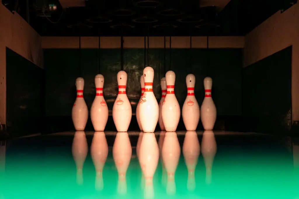 Bowling pins