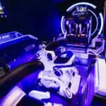 De VR experience de Fantasy Motor Ride bij Aloha Amsterdam